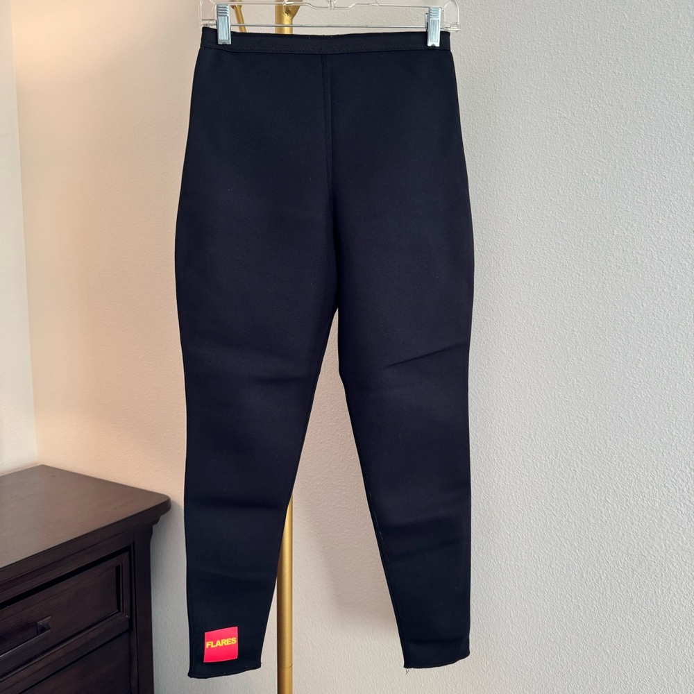 Zaggora Hot Pants - Neoprene Leggings - Size Medium